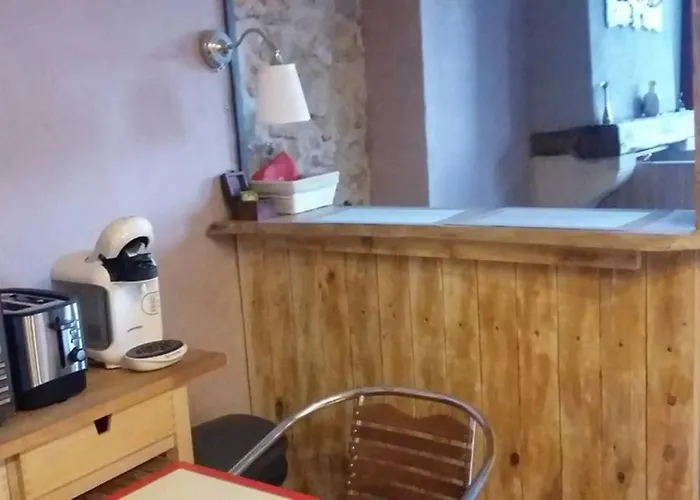 Charming Old Style 公寓